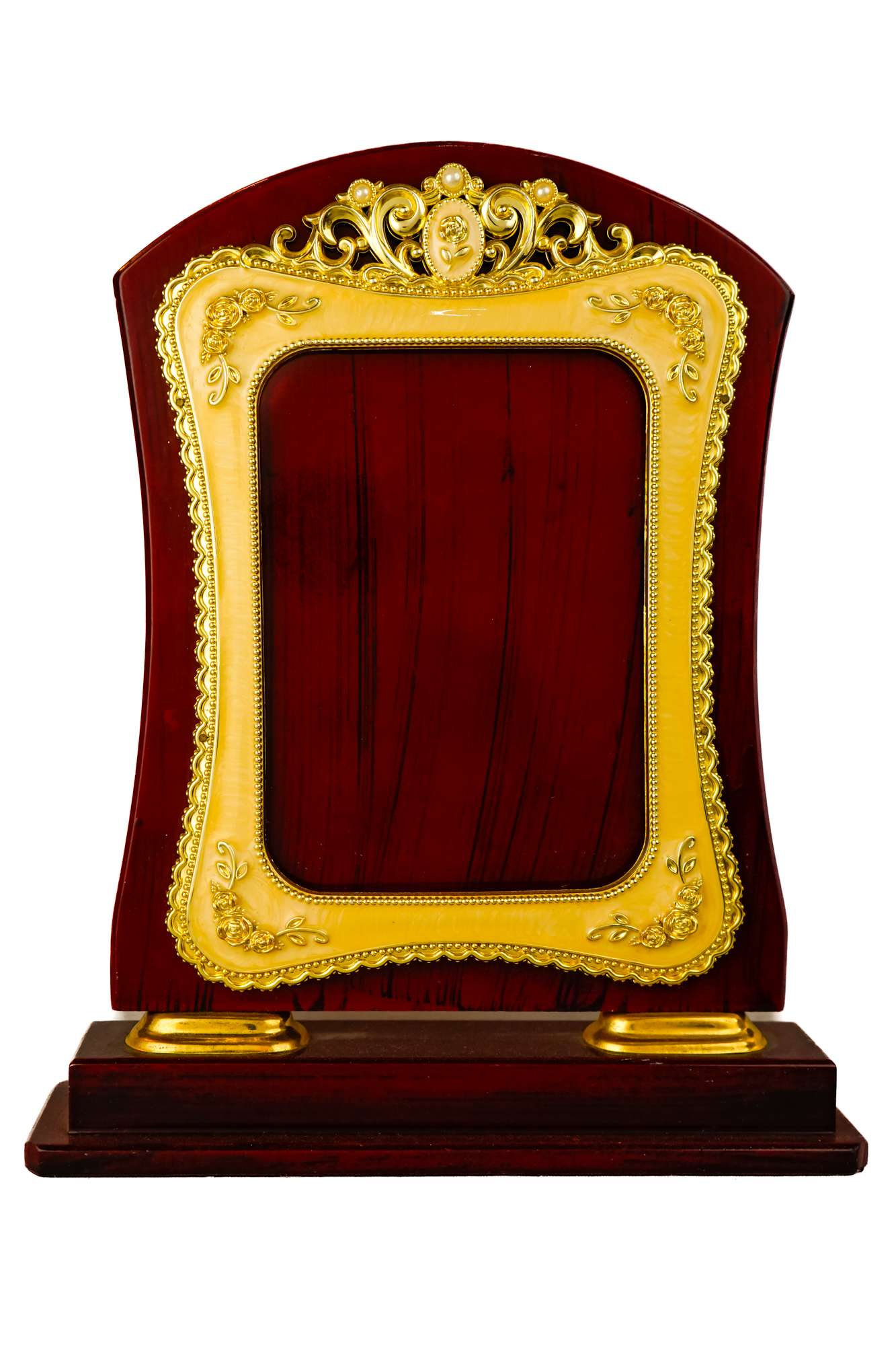 Supreme Long Mementos and Plates